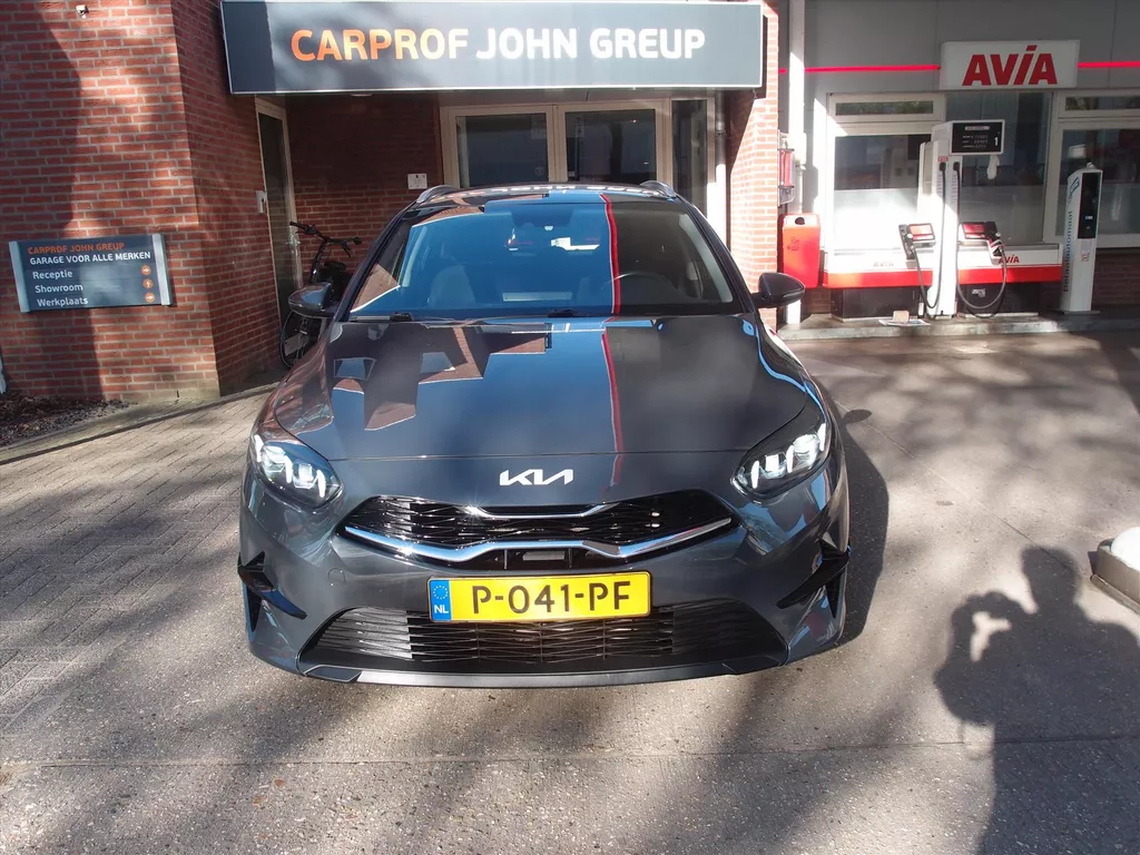 KIA Ceed Sw 1.0 T-GDi 120pk DynamicLine  fabriek garantie 7 jaar t.m 2029.